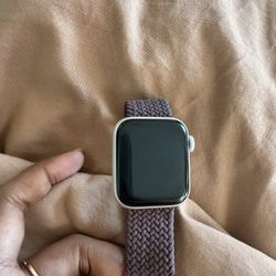 Apple Watch SE 2nd Gen For Sal