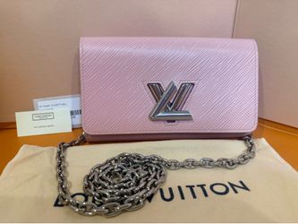 AUTHENTIC NEW Louis Vuitton Twist Chain Pouch EPI Rose Ballerine Pink WOC