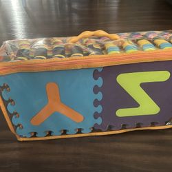 Alphabet Puzzle Playset 