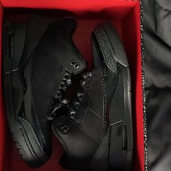 Jordan 3 Black cat Size 9.5