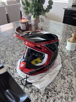 Dirtbike Helmet
