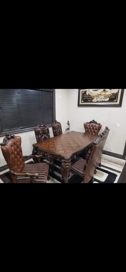 ACME Versailles Dining Room Set in Light Brown & Cherry Oak