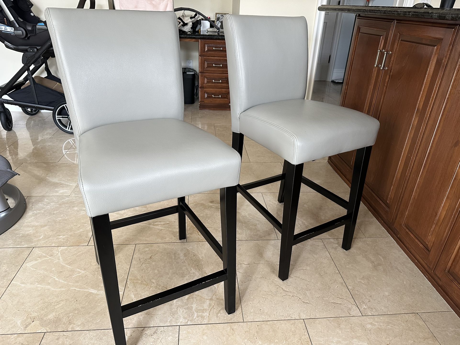 Crate And Barrel Counter Stools