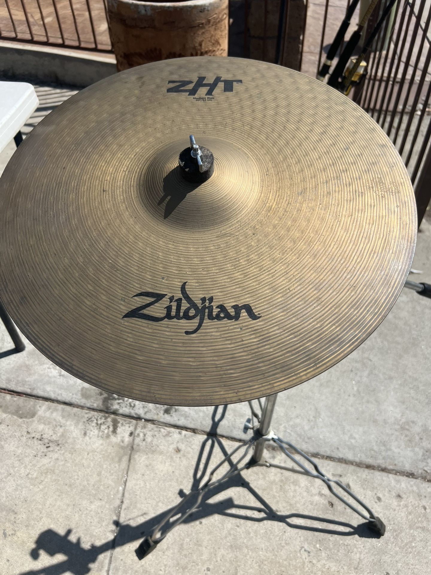 Zildjian Cymbal