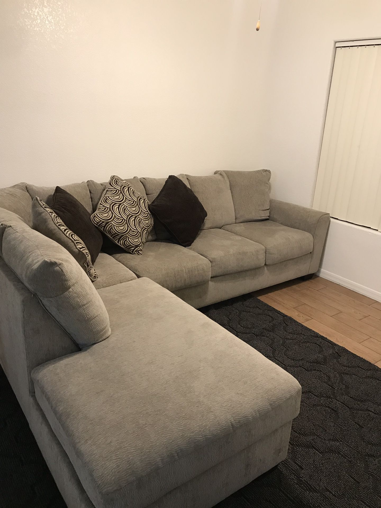 Light gray sectional couch