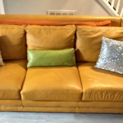 LEATHER COUCH 