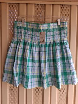 NWT- Cute Summer Skirt
