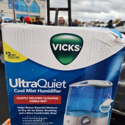 Vicks Humidifier 