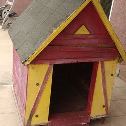 Free Large Dog House