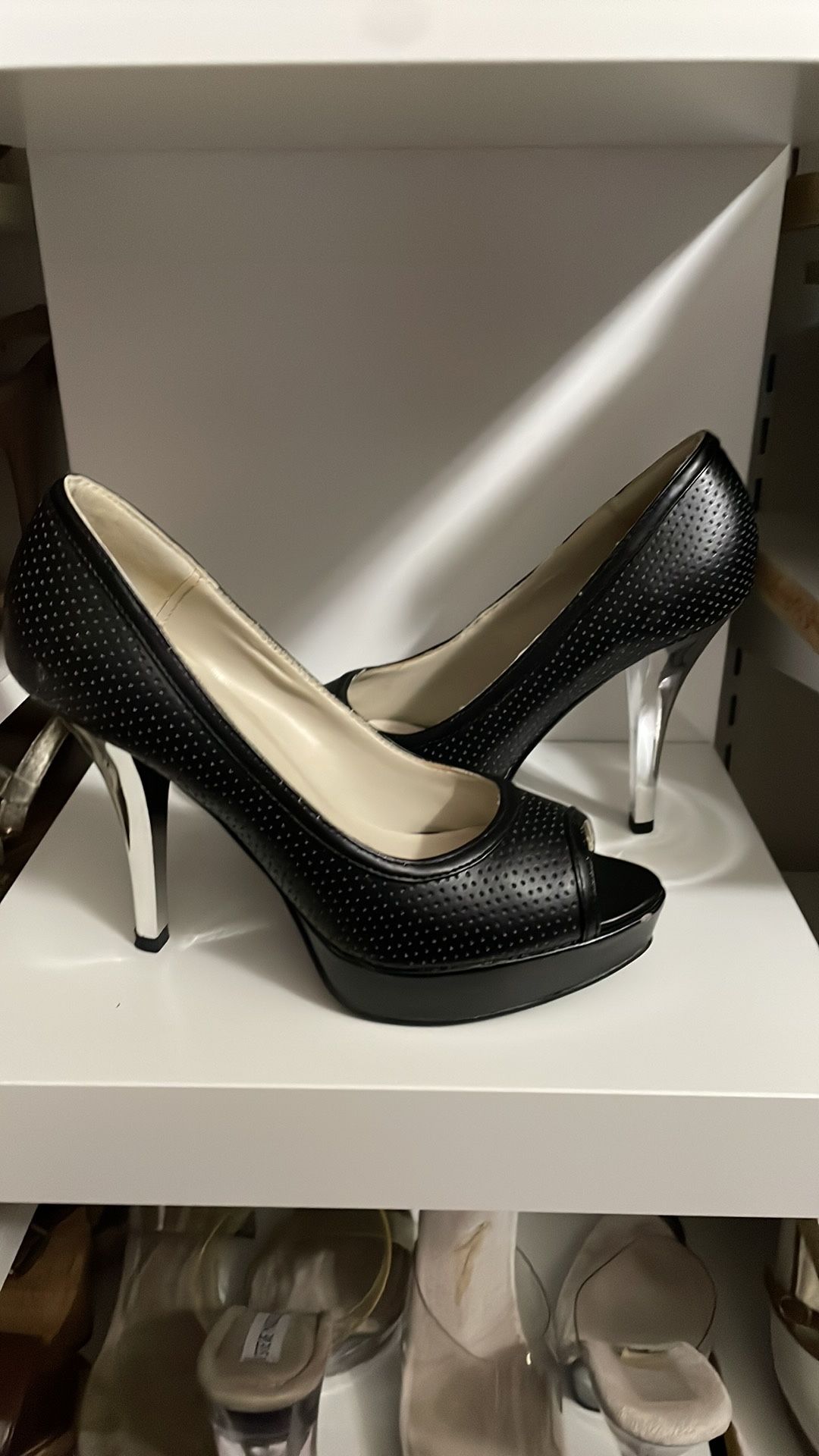 Black mirror faux leather high heel open toe closed heel shoe 4.5” 1” platform 6