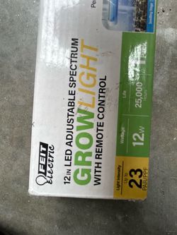 Feit Electric 12in LED Adjustable Spectrum Grow Light