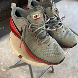 Nike Shoes Zise 9 