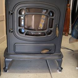 Electric Fireplace Heater, Wood Stove Style