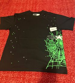 Spider black and green tee Size Large