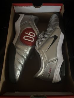 Total 90 Shoes
