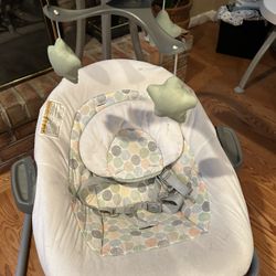 Graco Baby Swing 