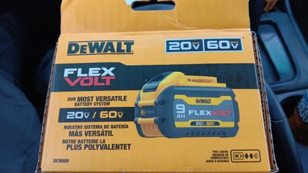 BRAND NEW BATTERRY DEWALT 9AH