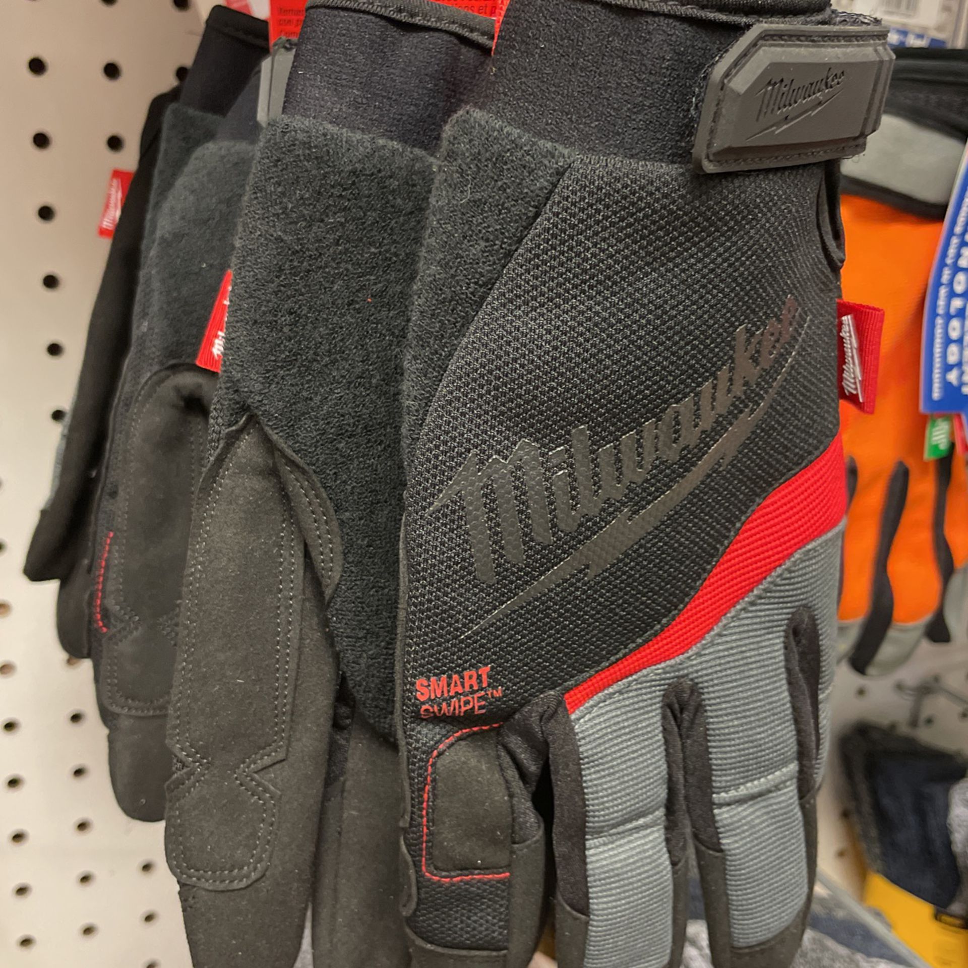 Milwaukee Performance Work Gloves – Give 'Em A Big Hand - Home Fixated