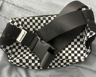 Brand New Nomadix Fanny Pack