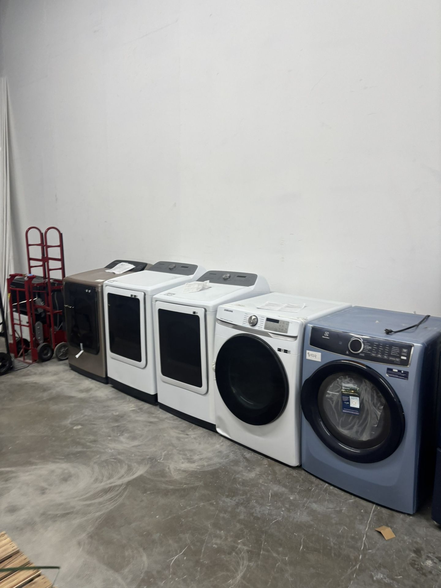 Gas Dryers (brand new)