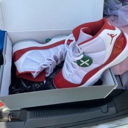 Jordan 11 Size 7