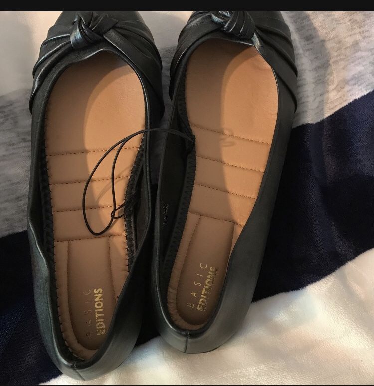 Women’s Flats