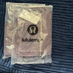 Lululemon Define set Gold zipper