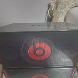 BEATS BY DRE BEATBOX