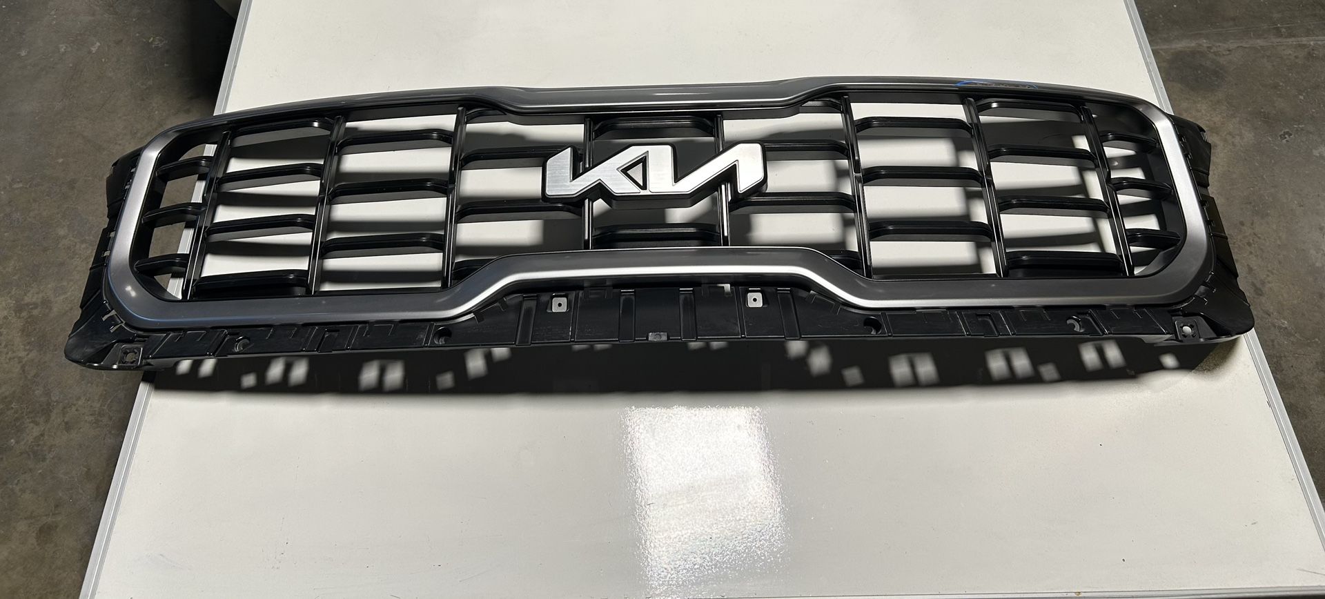 2023 - 2025 KIA TELLURIDE FRONT GRILL