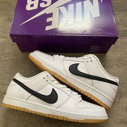 Dunk Low SB White Gum Size 7 9.5 