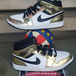 AIR JORDAN RETRO 1 MID SE METALIC 