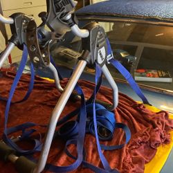 Thule 2  Bikes Rack  Complete All Straps Including 