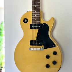 Gibson guitar less Paul Special 