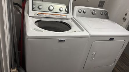 Lavadora y secadora / washer and dryer