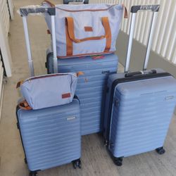 28,25,20 Inches Plus 2 bags Luggage