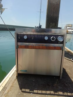 Force 10 Marine Stove