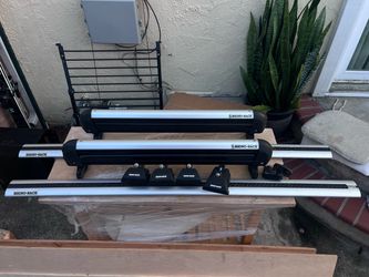 Rhino-Rack Vortex Aero Roof Rack Crossbars + Ski / Snowboard Carrier Package