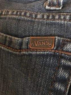 Vans jeans 30x32 new condition