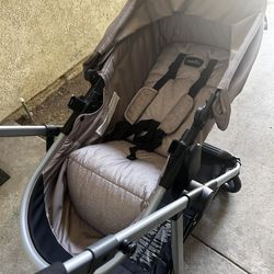 Even Flo Stroller