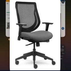 BLACK ERGONOMIC OFFICE DESK CHAIR