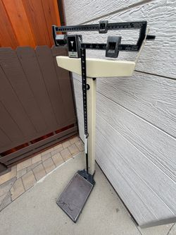 Health-o-Meter Physician Beam Scale with Height Rod