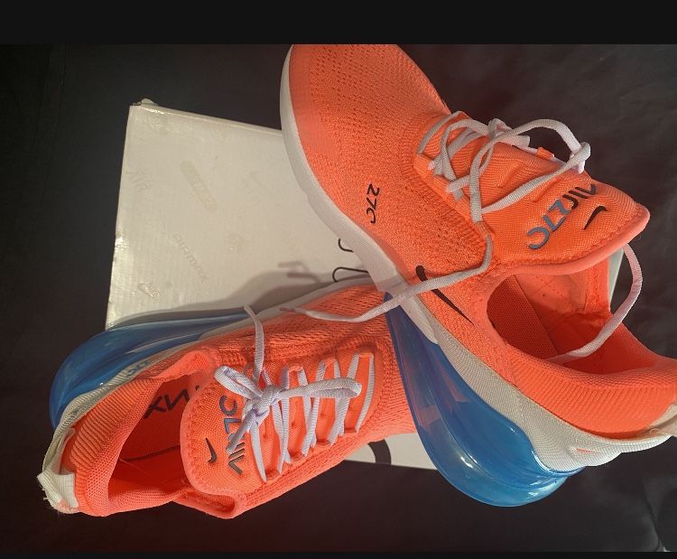 NIKE Tenis