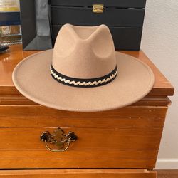 Women’s Hat