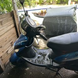 Taotao 50cc Gas Street Legal Scooter TM50-A