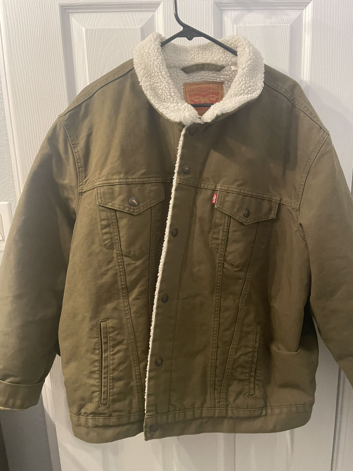 Levi Sherpa Jacket Size XXL