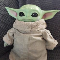 Baby Yoda 