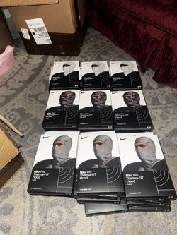 Nike skimask
