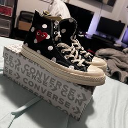 CDG Converse Size 8 Fit Run Big