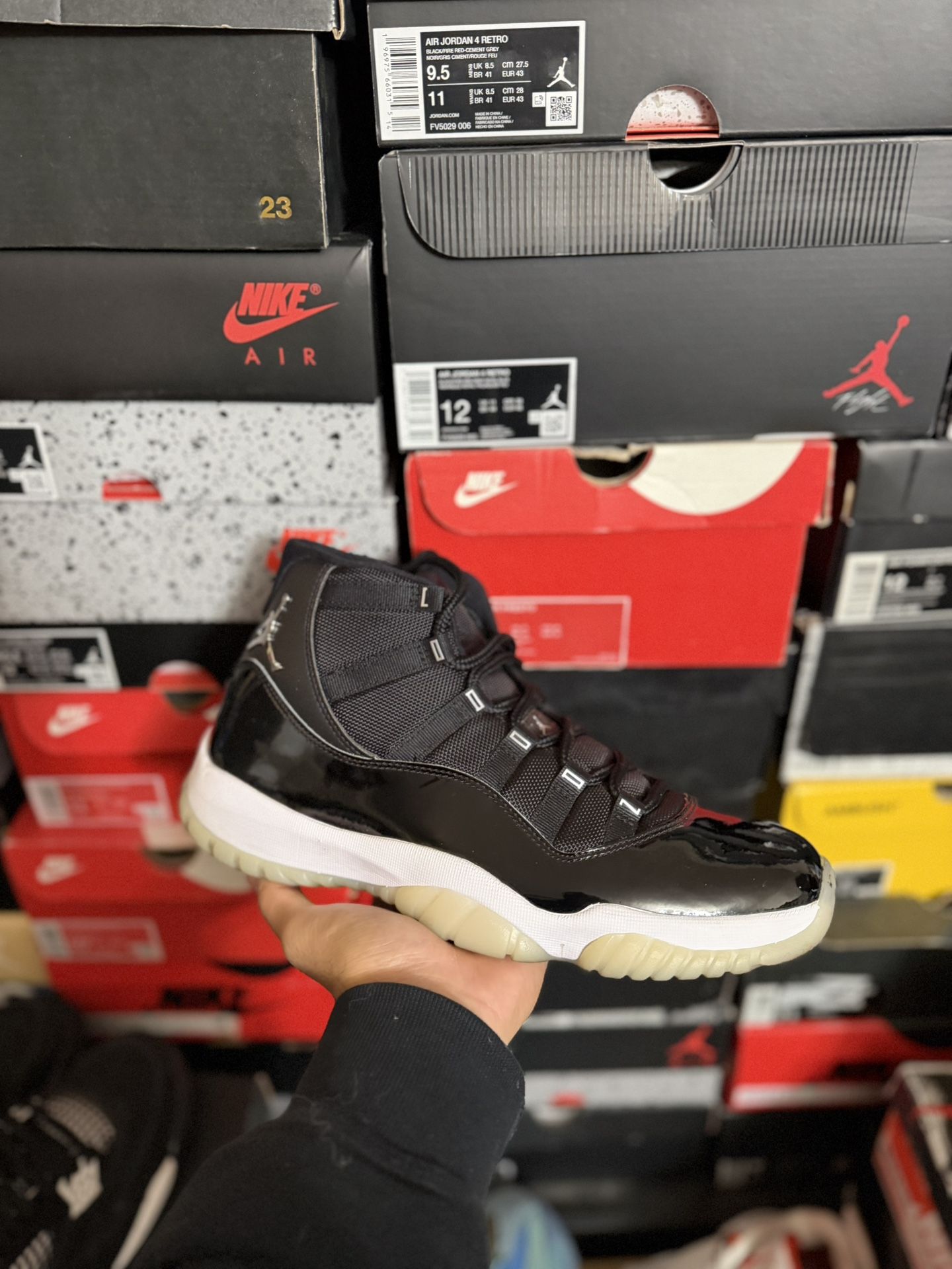 Jordan Jubilee 11s size 10.5 VNDS