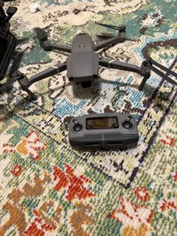 DJI Mavic 2 Pro Drone - Fly More Combo
